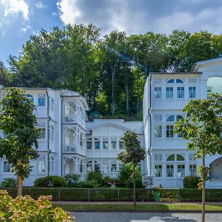 7 Eden Binz